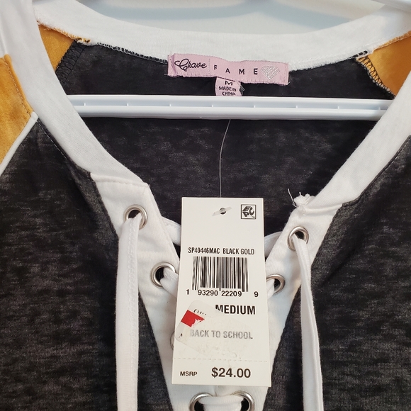 Crave Fames No Boundaries Juniors' lace-up colorblock short sleeve t-shirt - Picture 5 of 9